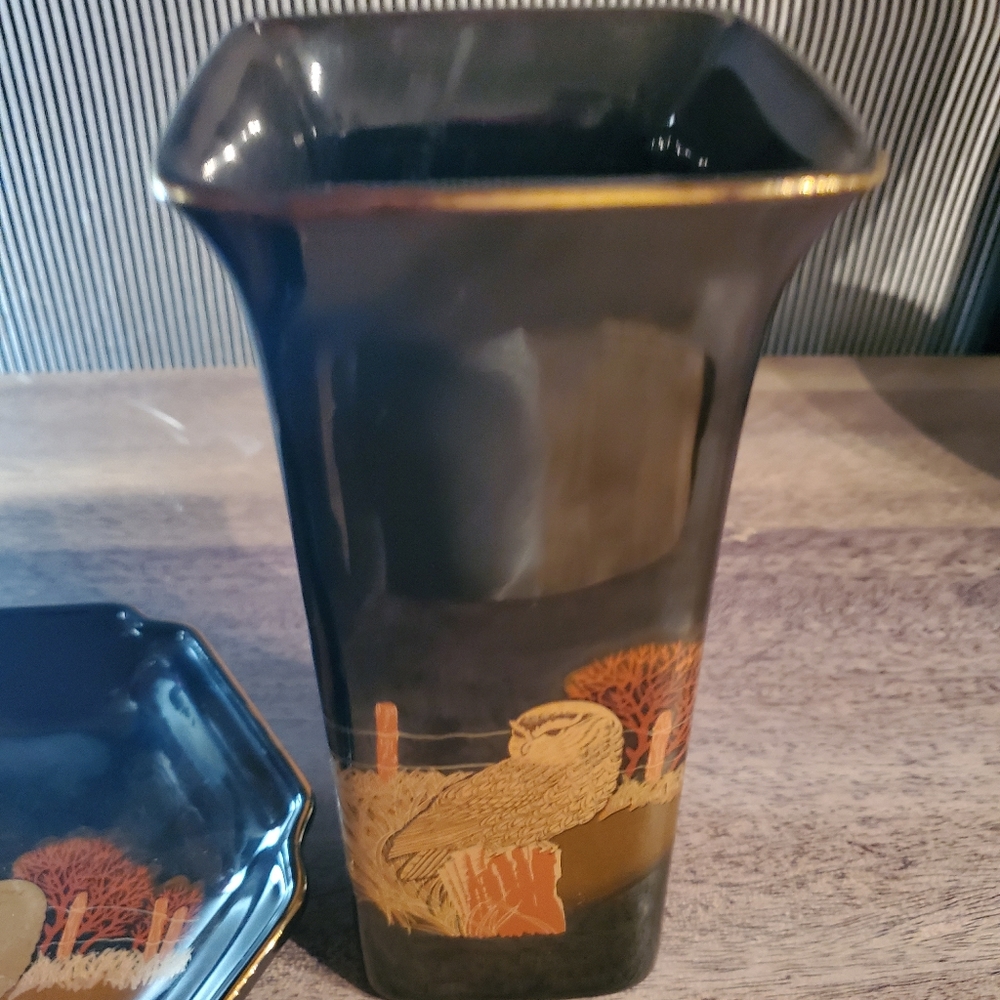 Ceramic Vase & Plate set. - Picture 3 of 5